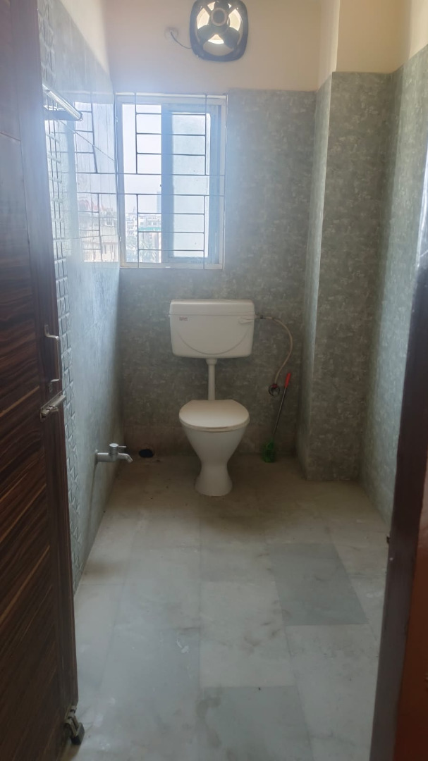 Unfurnished 3bhk in SBI ATM, Kahilipara Main Road, Jatia, Kahilipara, Guwahati, Assam, India for Rent